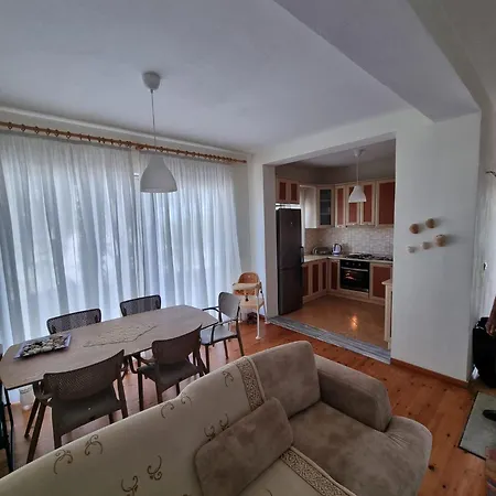 Beachfront Blue Wave In Private Qerret, Albania * 格勒姆