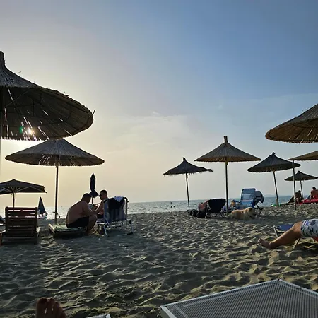 Beachfront Blue Wave In Private Qerret, Albania 别墅 *