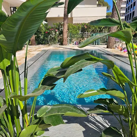 别墅 Beachfront Blue Wave In Private Qerret, Albania *