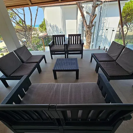 Beachfront Blue Wave With A Private Pool In Qerret, Albania Golem (Tirana)